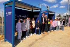 بالتعاون مع بلدية كوبر بنك الإسكان يتبرع بمظلات انتظار 