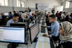 بالشراكة مع شركة جوال.. التربية والتعليم تطلق امتحان "التوجيهي" إلكترونياً  لأول مرة في مدارس الضفة 