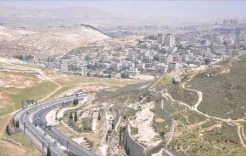 مستوطنون يشقّون طريقين استيطانيين في محافظة رام الله والبيرة