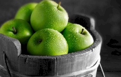 التفاح هام جداً لكبار السن.. ما السبب؟