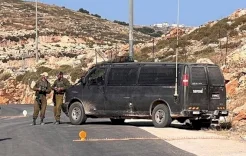 الاحتلال يعزل سنجل شمال رام الله ويغلق كافة مداخلها