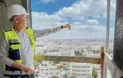 بشار المصري في مواجهة التحريض الإسرائيلي.. الكنيست يتدخل لمناقشة منع إقامة مشروع فندقي للمصري في القدس بعد دعوات عائلات قتلى السابع من أكتوبر