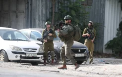 فيديو: قوة إسرائيلية خاصة تطلق النار على مركبة في نابلس