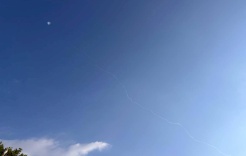 أكبر هجمة صاروخية إيرانية على إسرائيل منذ بداية الحرب: 38 صاروخاً دفعة واحدة 