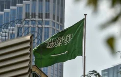 السعودية قد ترد عسكريا في حال شنّت إيران هجوما "مُنسقا" على منشآتها النفطية