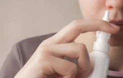 Vaporisateur nasal décongestionnant... Un soulagement temporaire qui peut devenir une addiction