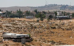 התנגדות לחומות ולבניה בהתנחלויות: פרסום מכרזים לבנייה ב-E1 הוא הצהרה מפורשת על המעבר לשלב הביצוע וגרימת נזק מכוון לפתרון שתי המדינות