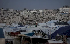 الأونروا: زيادة حادة في التهابات الجلد والأمراض المنقولة بالمياه بقطاع غزة