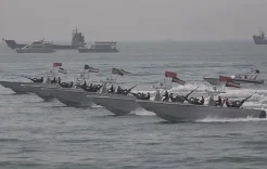 إيران: الحرس الثوري يجري مناورات في مضيق هرمز