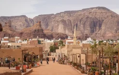 "العلا" قصة مدينة سعودية طوعت الصخر لتحفر ذاكرة التراث