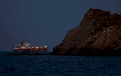 العثور على رفات بشري على متن سفينة تايلاندية تعرضت لهجوم قرب مضيق هرمز