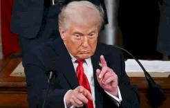 ترامب يتهم إيران باستخدام الذكاء الاصطناعي لنشر معلومات مضللة