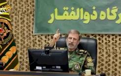 ما دلالة نشر الجيش الإيراني صورا لاجتماع قادته؟