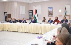 الشيخ يطلع السفراء المعتمدين على آخر المستجدات السياسية والانتهاكات الإسرائيلية وبرنامج الإصلاح الوطني
