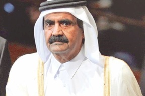 صورة| أمير قطر السابق يتعرض لإصابة تستدعي تدخُّلاً جراحياً
