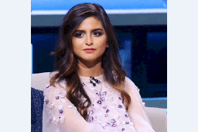 فيديو| حلا الترك تدفع فنانة سعودية إلى تغيير اسمها