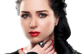 فيديو/ مي عز الدين تبكي.. والسبب؟ 