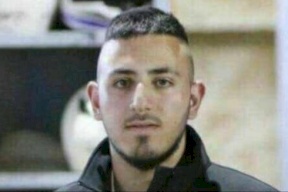 الاحتلال يعتقل والد الشهيد أبو غنام وأحد أقاربه في القدس