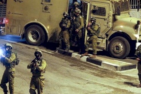 حملة اعتقالات واسعة في الضفة 