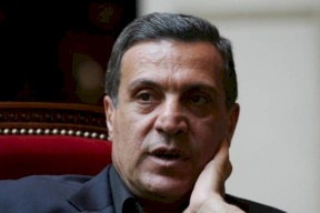 الرئاسة تُحذر 