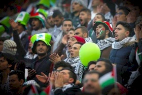تغريم الكرة الفلسطينية بــ 27 الف دولار.. والسبب الجمهور !