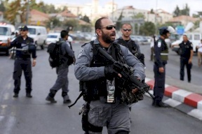 القدس: الاحتلال يعتدي على امام مسجد ويعتقله