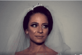 فيديو| مليونا مشاهدة لما فعلته هذه العروس!