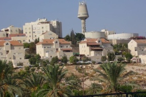 الاحتلال يهدد باخلاء "E1" وربط "معالي ادوميم" بالقدس