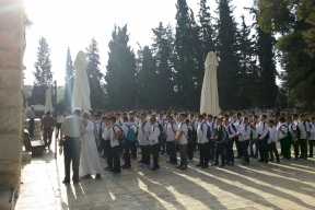 الاحتلال يمنع إدخال الكتب لمدراس داخل الأقصى