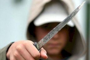 جريمة بشعة جداً.. سلّم نفسه للشرطة وهو يحمل يد وساق ضحيته!