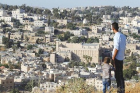  ليبرمان يمنح الحي اليهودي في الخليل صفة مستوطنة إسرائيلية رسمية