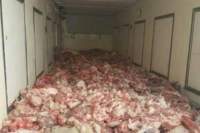 إتلاف طُنين من اللحوم الفاسدة في بيت لحم