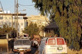 الاحتلال يعتقل مواطنين من عائلة شماسنة ومتضامنة بعد الاعتداء عليهم