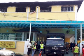 مصرع أكثر من 20 طالبا في حريق مدرسة بماليزيا