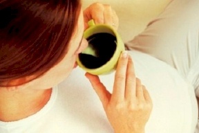 معدل شرب الحامل للقهوة