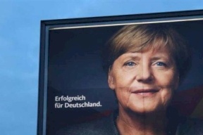 ميركل وألمانيا إلى "انتخابات تاريخية"