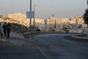 الاحتلال يقتحم العيسوية ويشرع بعملية تجريف قطعة أرض 