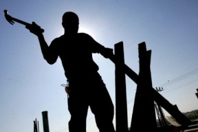 اصابة عامل بجروح خطيرة في جنين