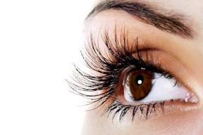 7 طرق للحصول على رموش طويلة