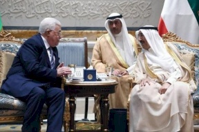 الرئيس عباس يصل الكويت 