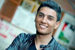 لن تصدقوا المبلغ الذي جمعه محمد عساف للاجئي الفلسطينيين