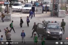 بالفيديو.. الاحتلال ينكل بطلبة وأساتذة 