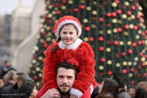 قداديس لبنان: نقف مع فلسطين  