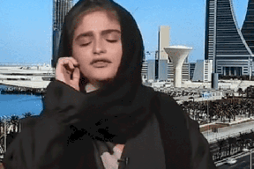فيديو| هل تحجبت حلا الترك؟