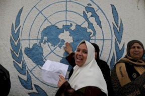 واشنطن تجمد مساهمتها في "الأونروا"