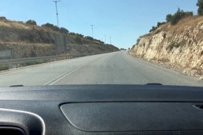 اعادة فتح طريق مستوطنة يتسهار
