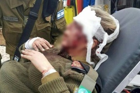 فيديو| فلسطينيون يبرحون جندياً ومجندة من جيش الاحتلال ضربا ويستولون على سلاح أحدهما في جنين