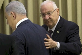 ريفلين: على نتنياهو ترك منصبه 