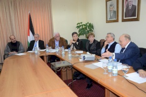 المالية تناقش  موازنة 2018 مع الكتل البرلمانية 