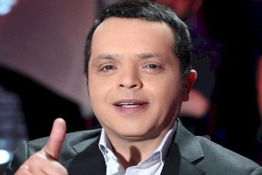 هل تخلى محمد هنيدي عن طليق روبي بعد حبسه؟